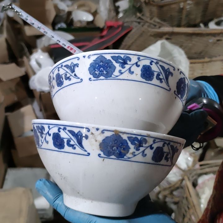 摆件陶瓷盘子碗啥都有