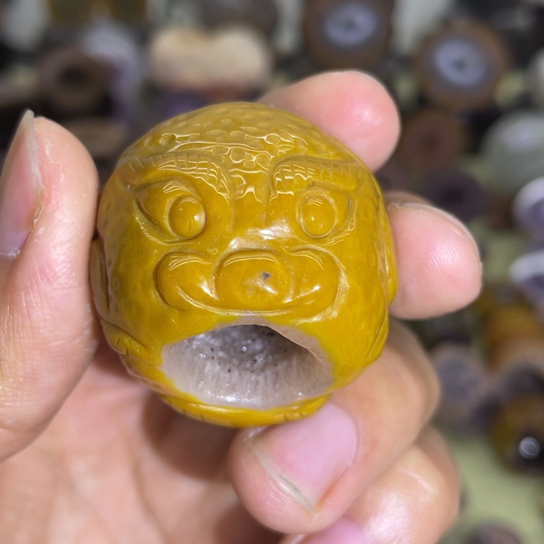 未镶嵌水晶大型摆件（非配饰）