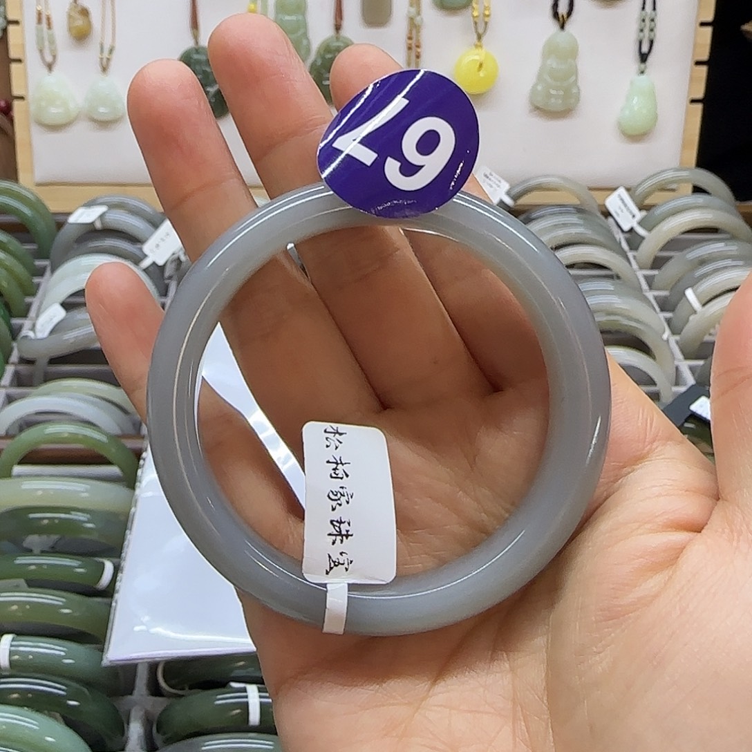 和田玉未镶嵌手镯3