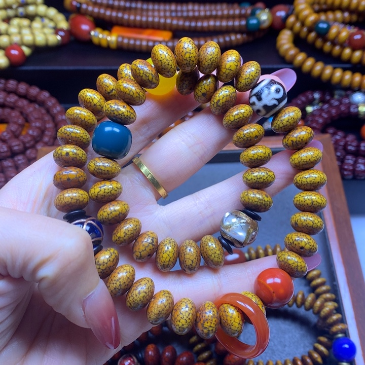 星月菩提吊坠菩提