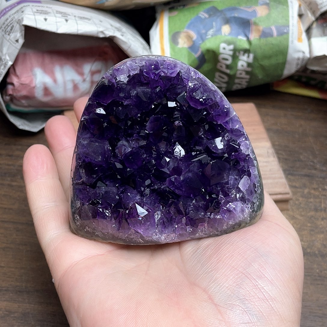 紫晶大型摆件（非配饰）未镶嵌