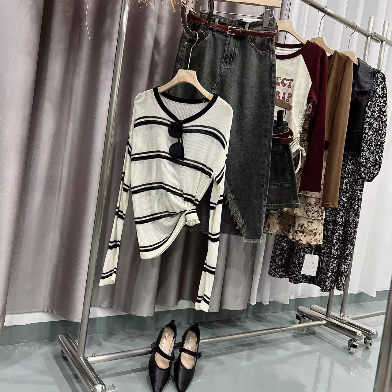 滨莉家  【香薰】韩系风设计感百搭套装潮流女装 