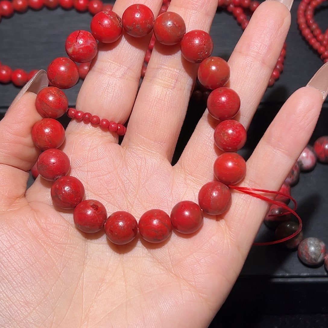 协***晖天然辰砂原石玉化卡10➕，克重32.2克