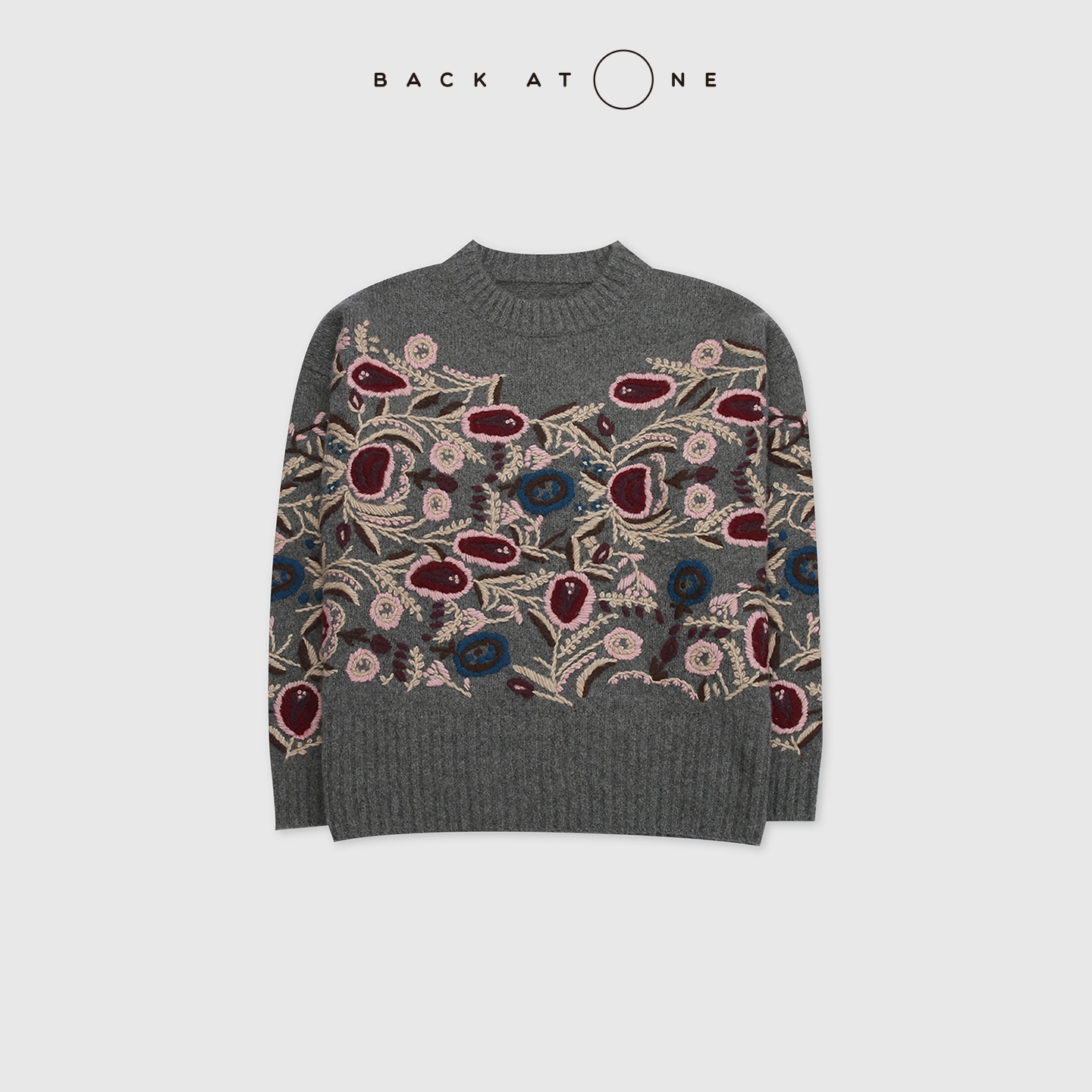 BACKATONE“绽放系列-花艺诗集”  手工刺绣丝套头衫 BFF-1AB301B-K