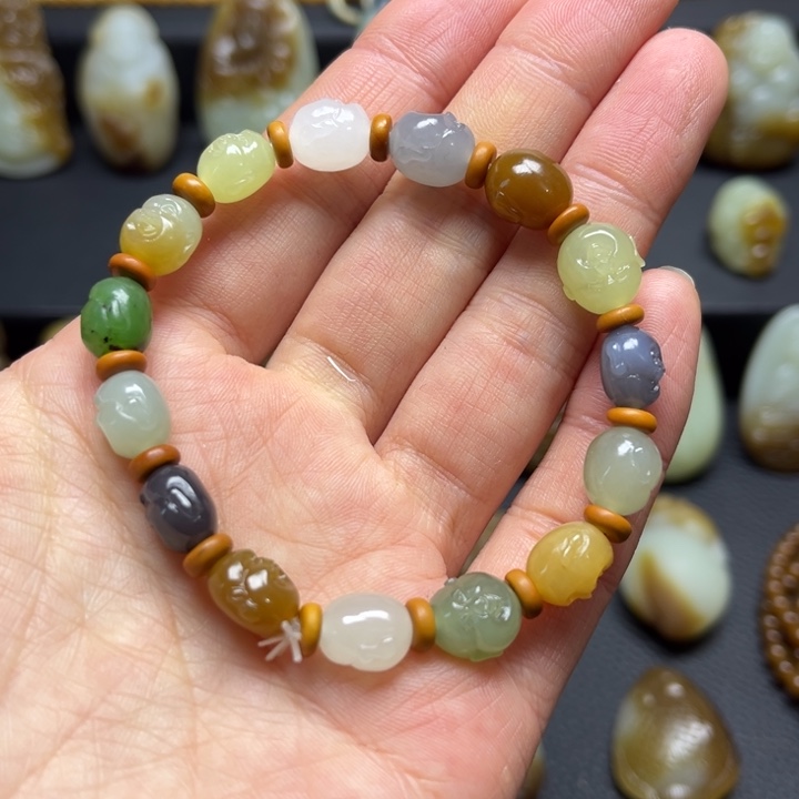 和田玉（糖玉）未镶嵌颈饰