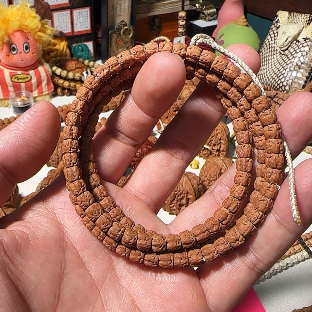 吊坠柏香籽/百香籽大尺寸身上全是爪