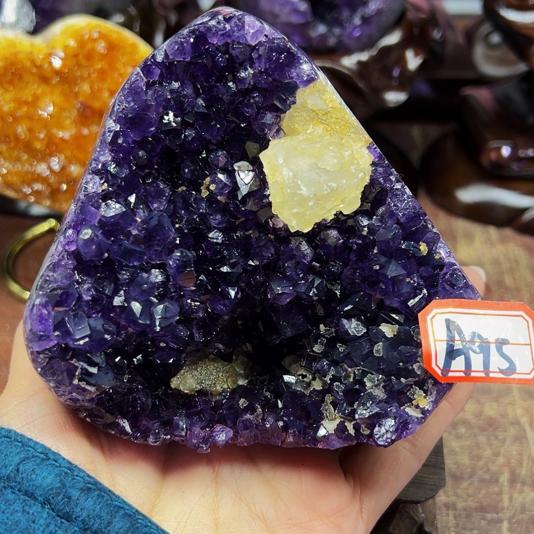 水晶小型摆件未镶嵌