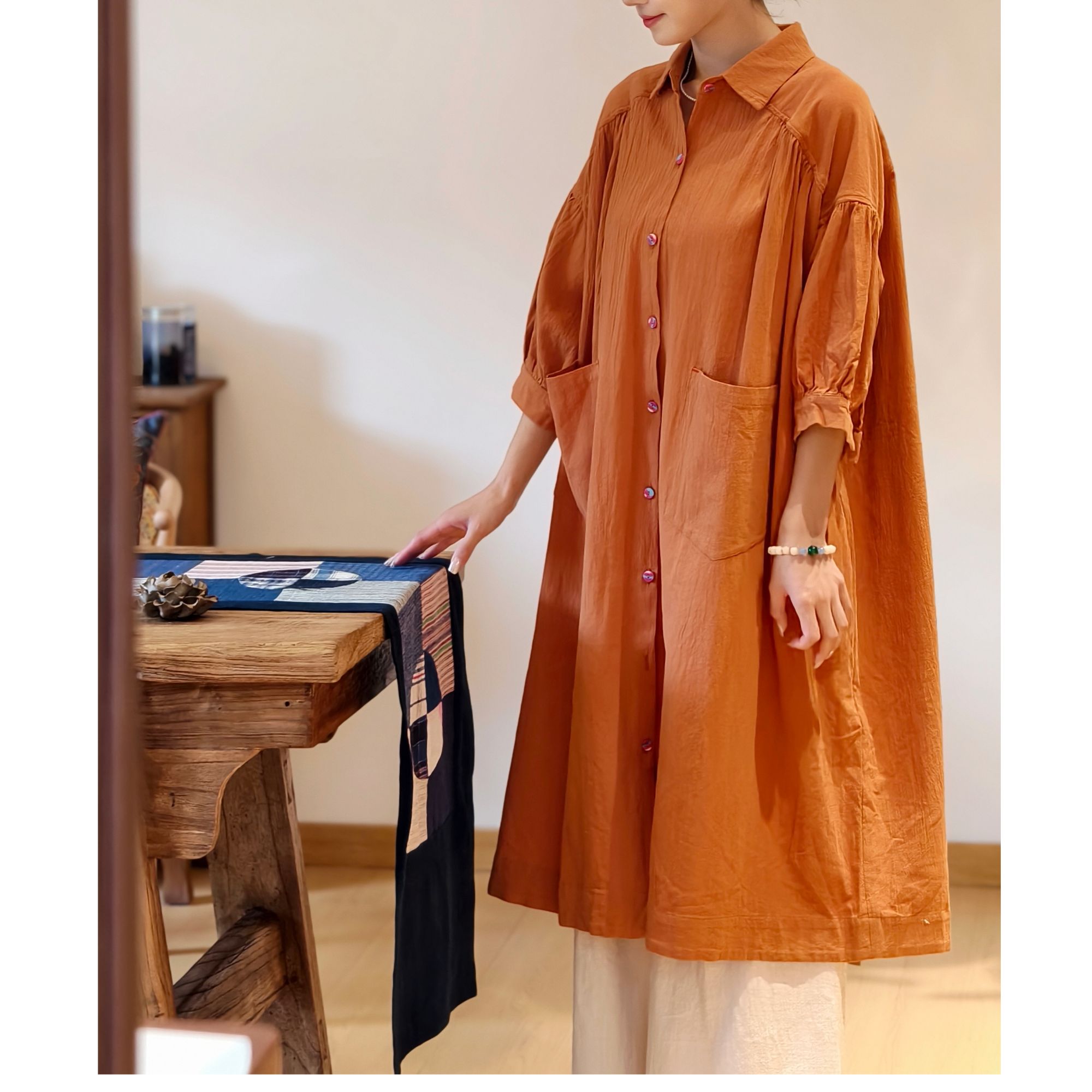 朴时如故《慵懒惬意风衣款衬衣裙子》