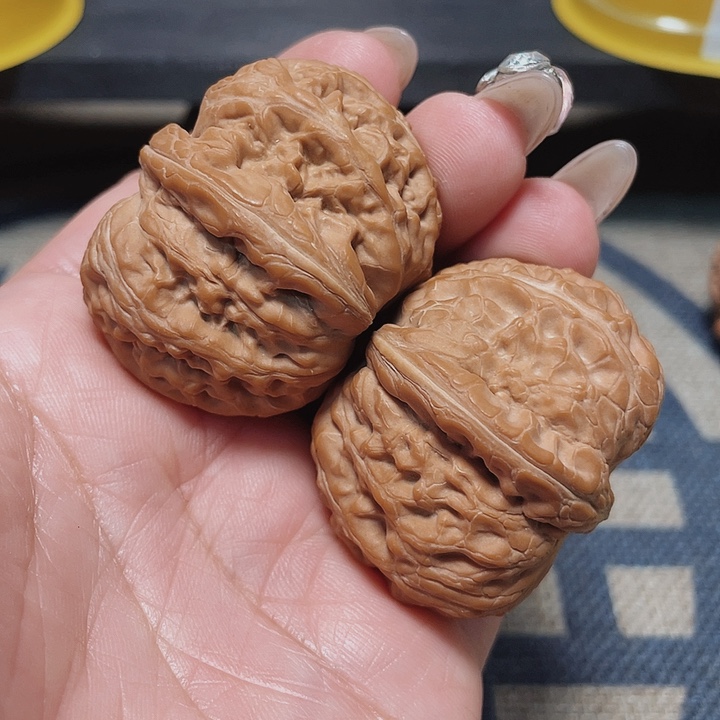 文玩核桃把件得**?元宝44