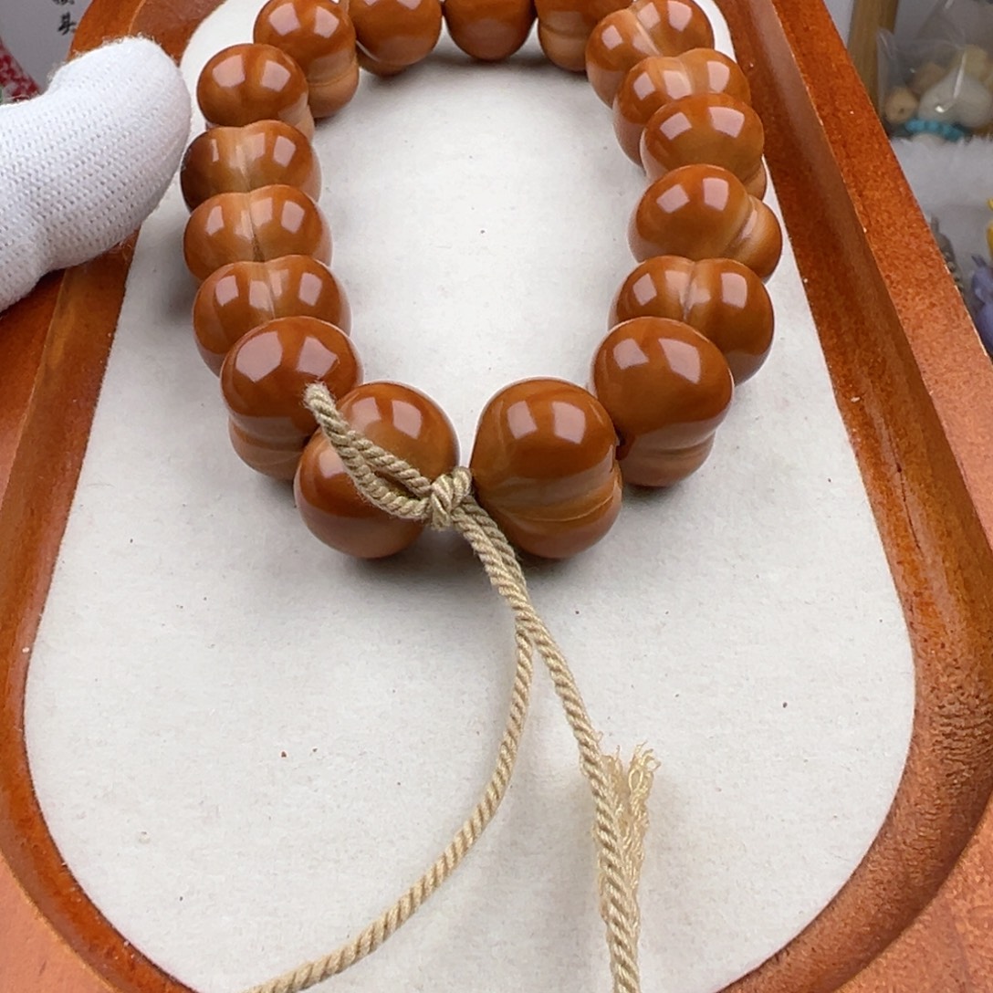 L****手串猴头核桃大屁桃