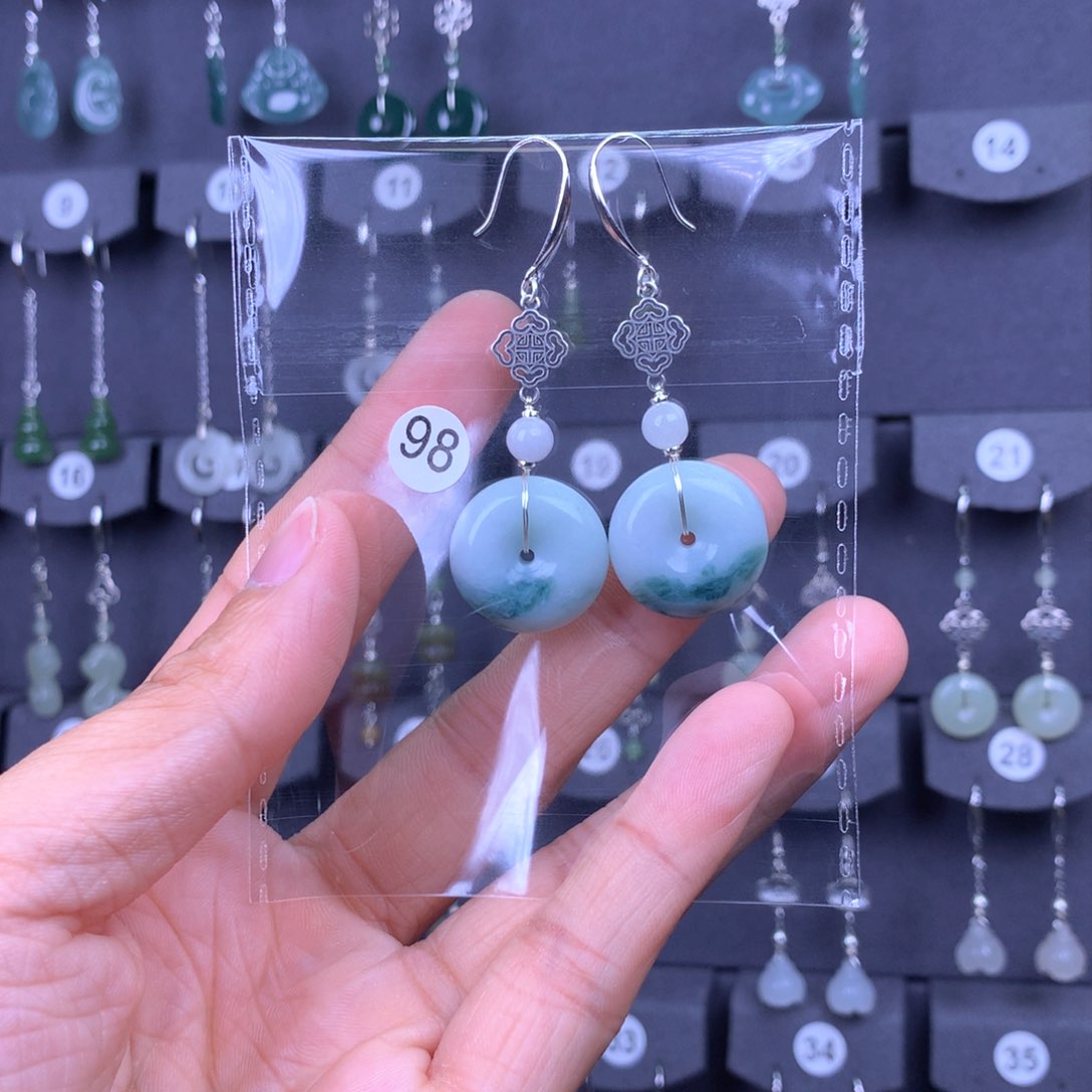 翡翠耳饰银S925镶嵌笑**奶