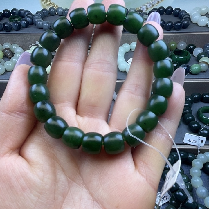 和田玉未镶嵌手链