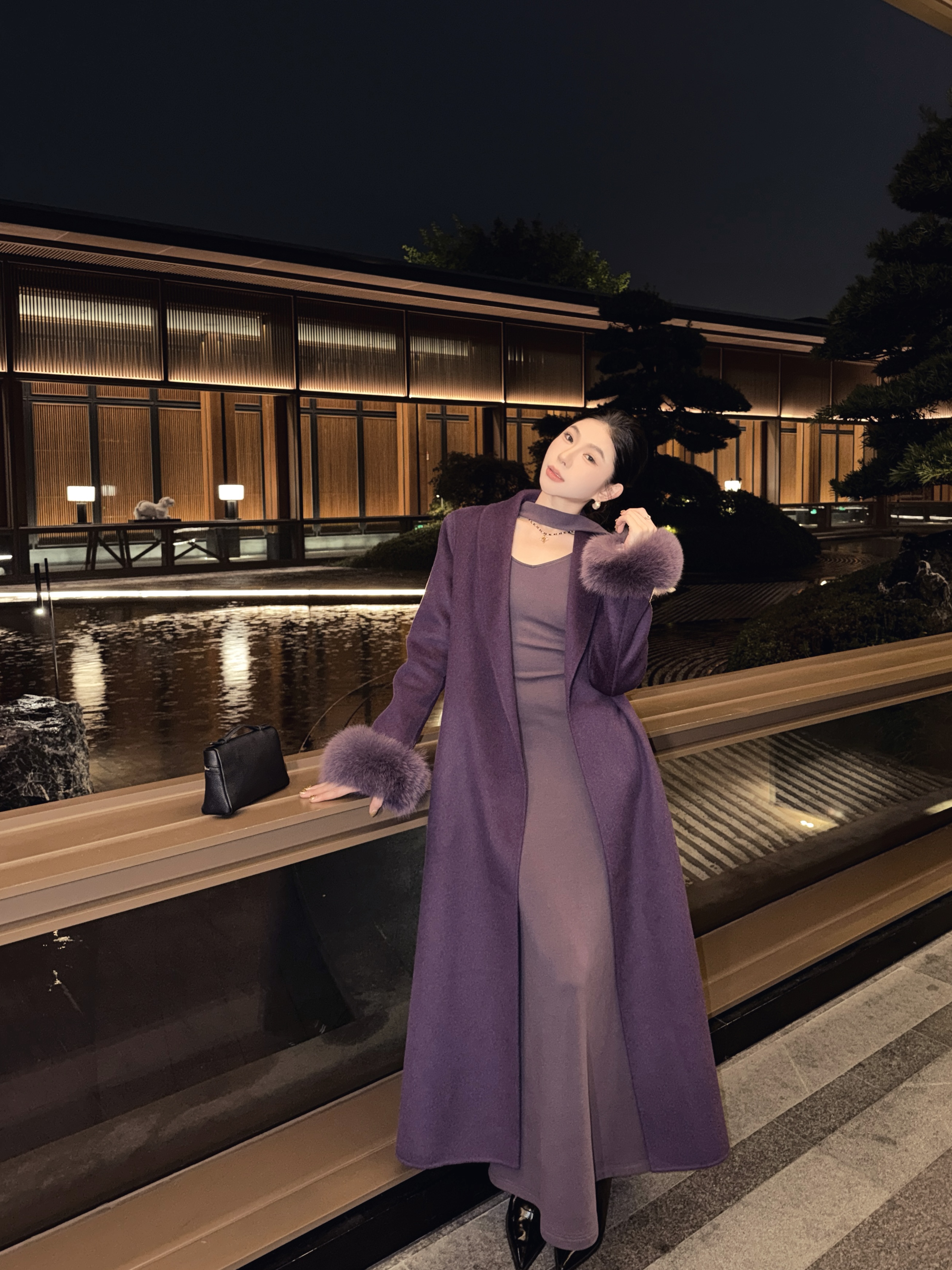 醒儿LIUXR【紫荆兰|狐狸毛袖羊毛大衣】XR-W042