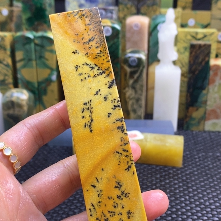 四川石李*霖青田石印章石