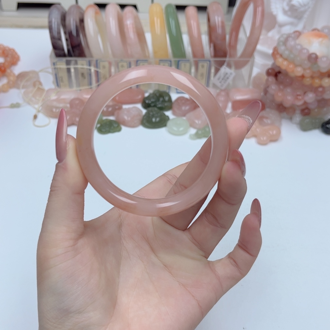 未镶嵌手镯石英质玉心****阳