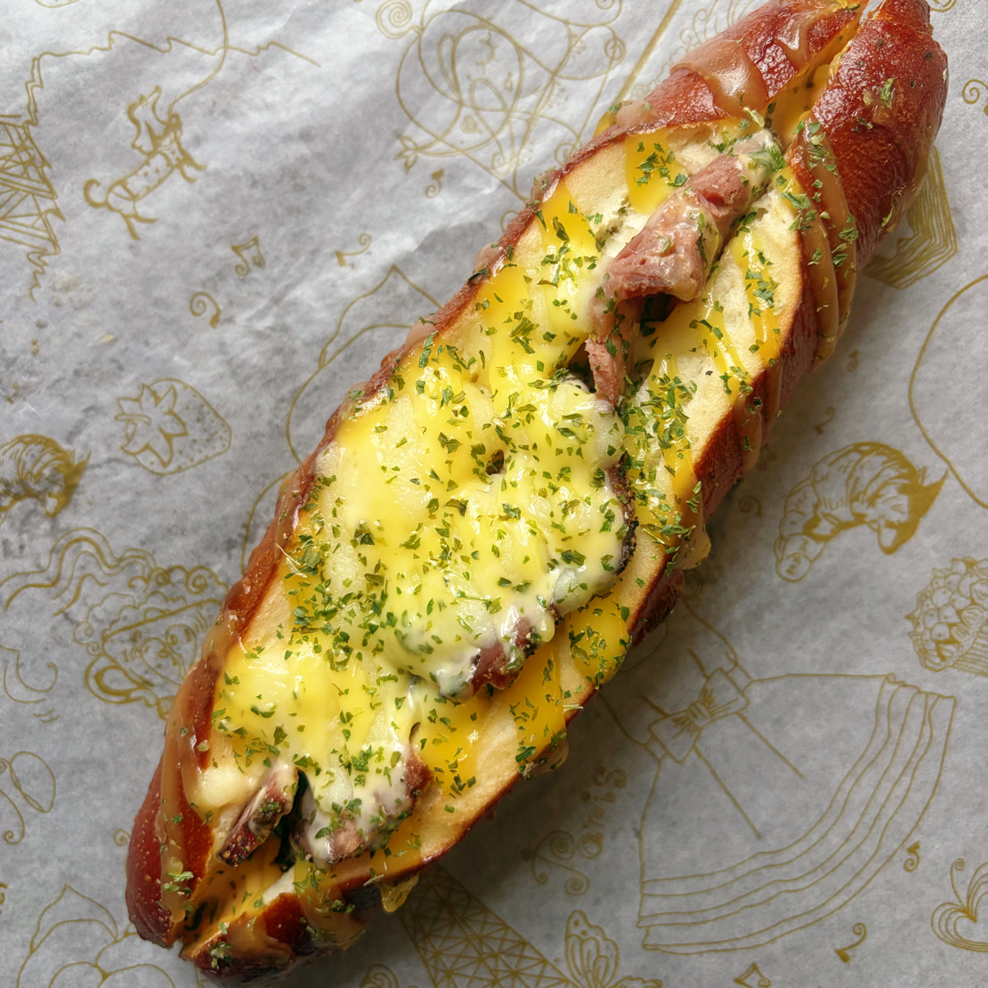 山语芝士牛肉碱水