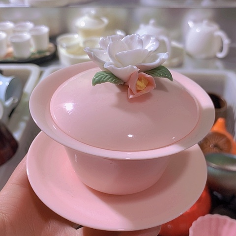 陶瓷制品及陶瓷艺术品