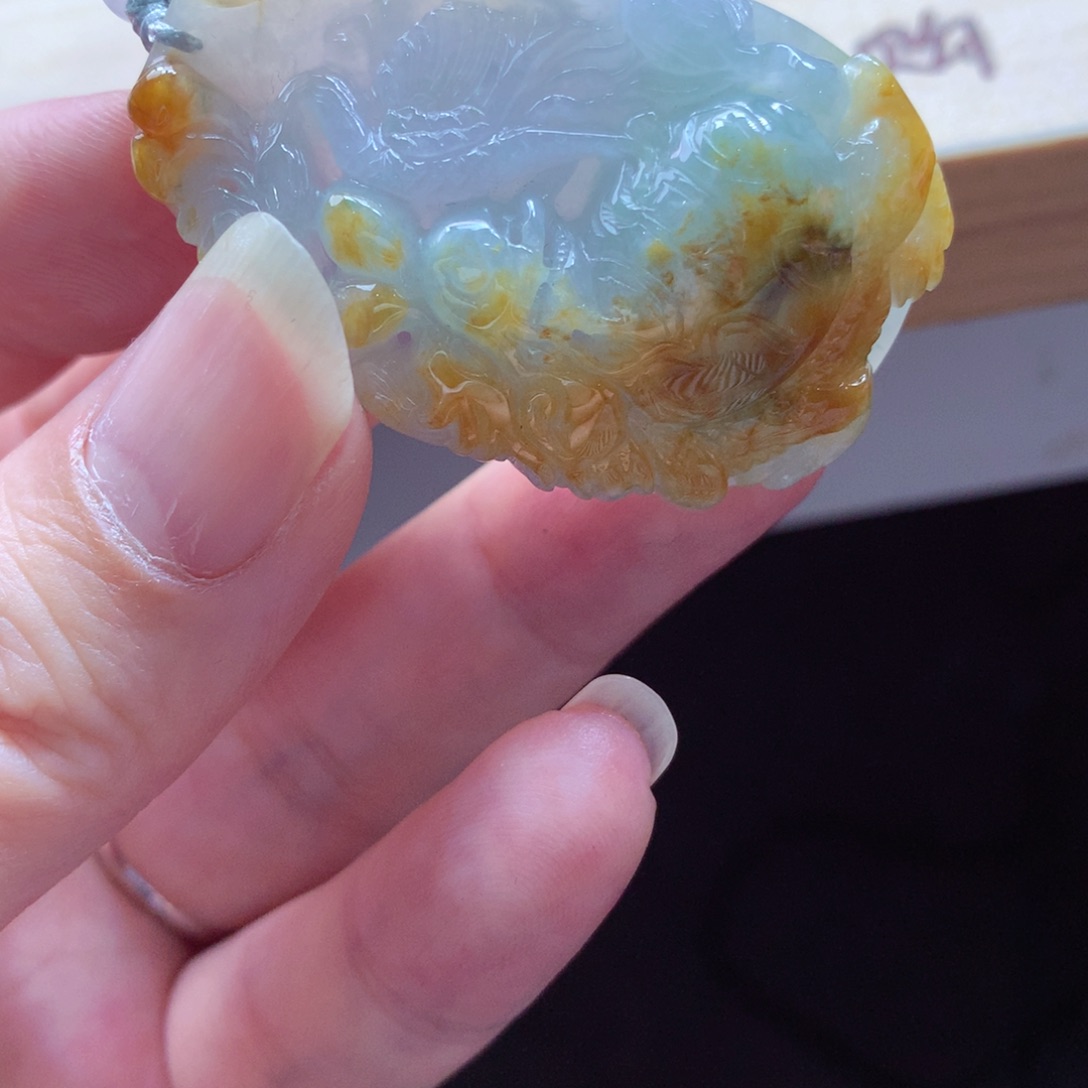 翡翠颈饰未镶嵌吊坠