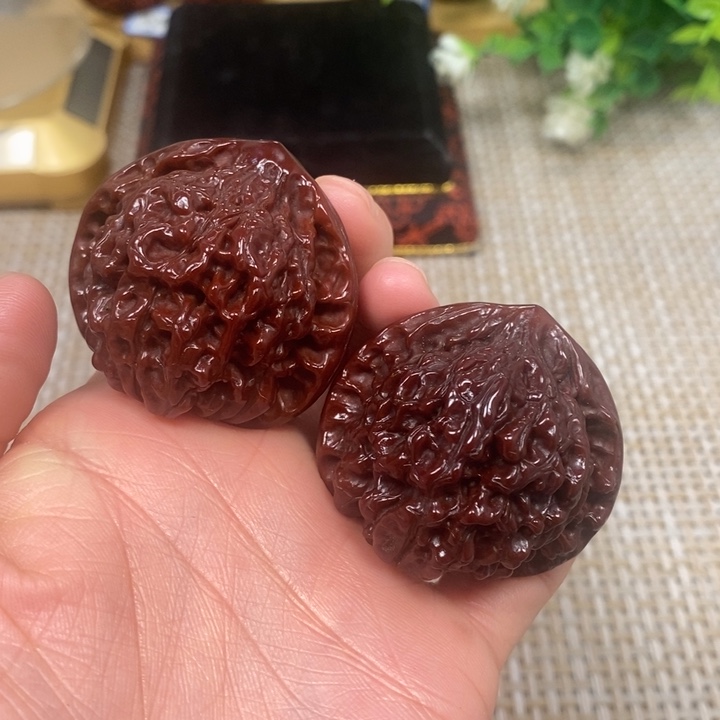 文玩核桃吊坠官帽