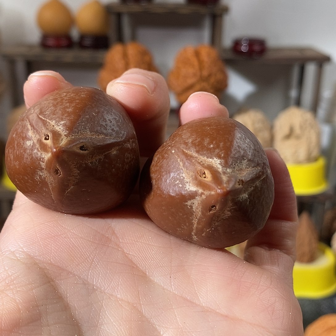 吊坠文玩核桃红橄榄34