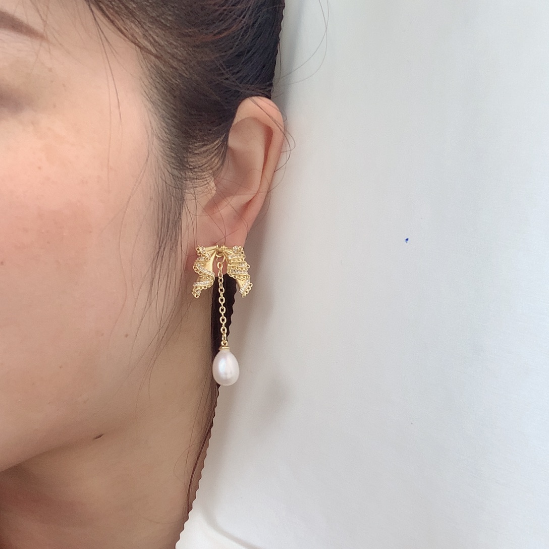 未镶嵌耳饰淡水珍珠