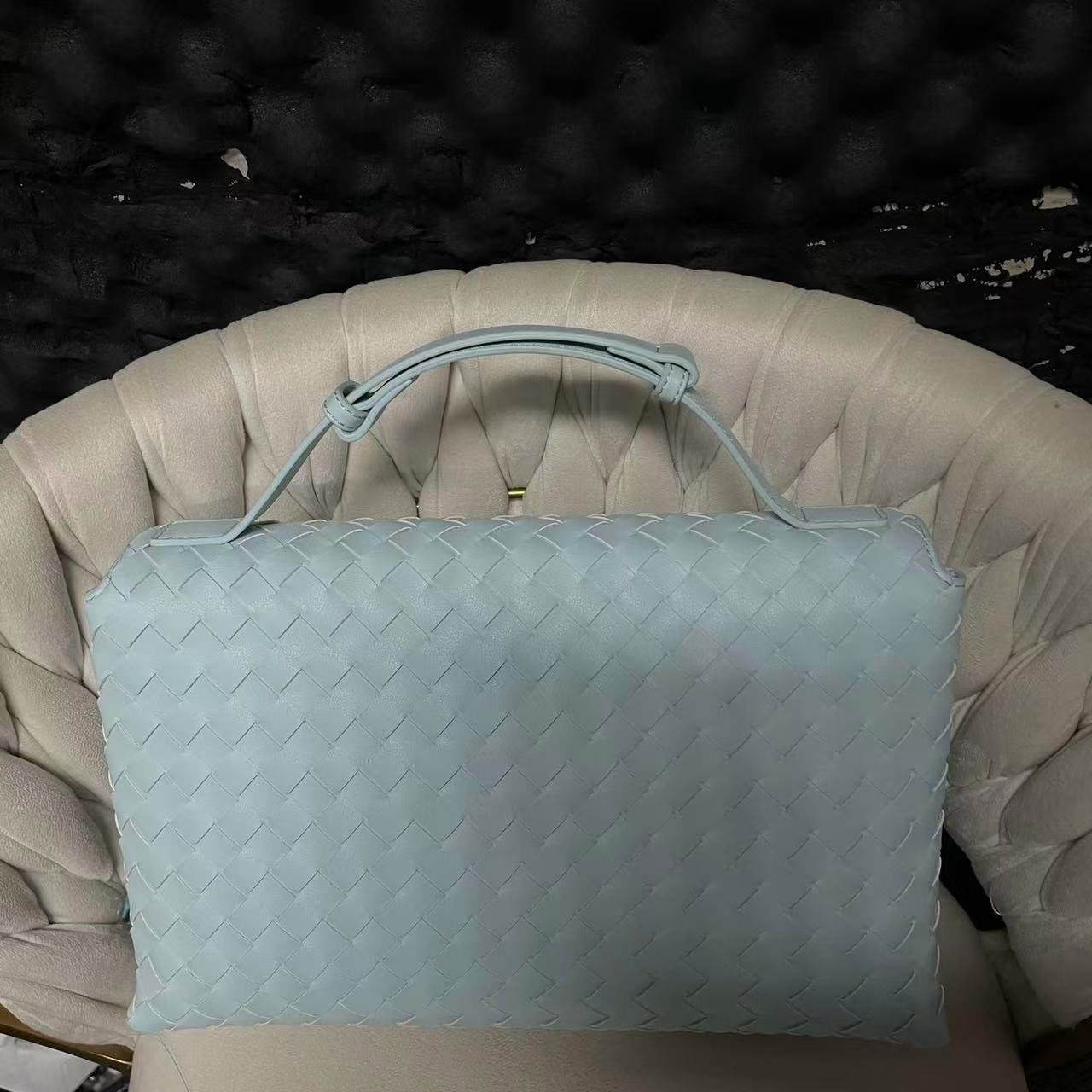 LQ-WITH-QUEEN真皮女包编织信封蓝色0594