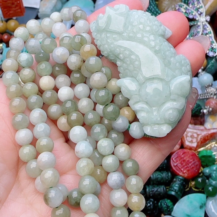 翡翠颈饰未镶嵌天然A货90