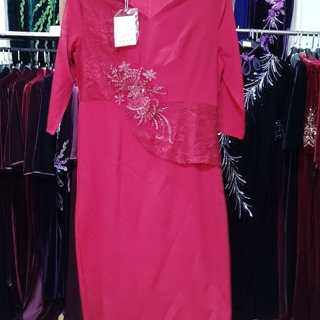 XL码连衣裙重工连衣裙