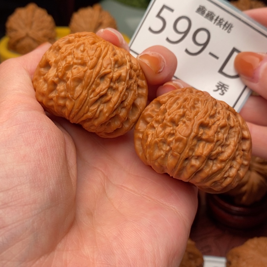 文玩核桃把件白狮42