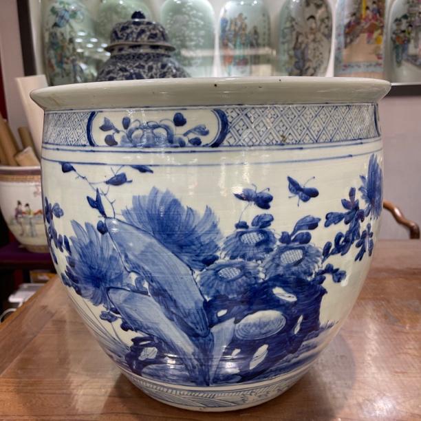 Bcc320d200s28000hh光绪青花卷缸