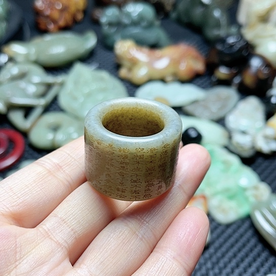 白玉菩提吊坠摆件