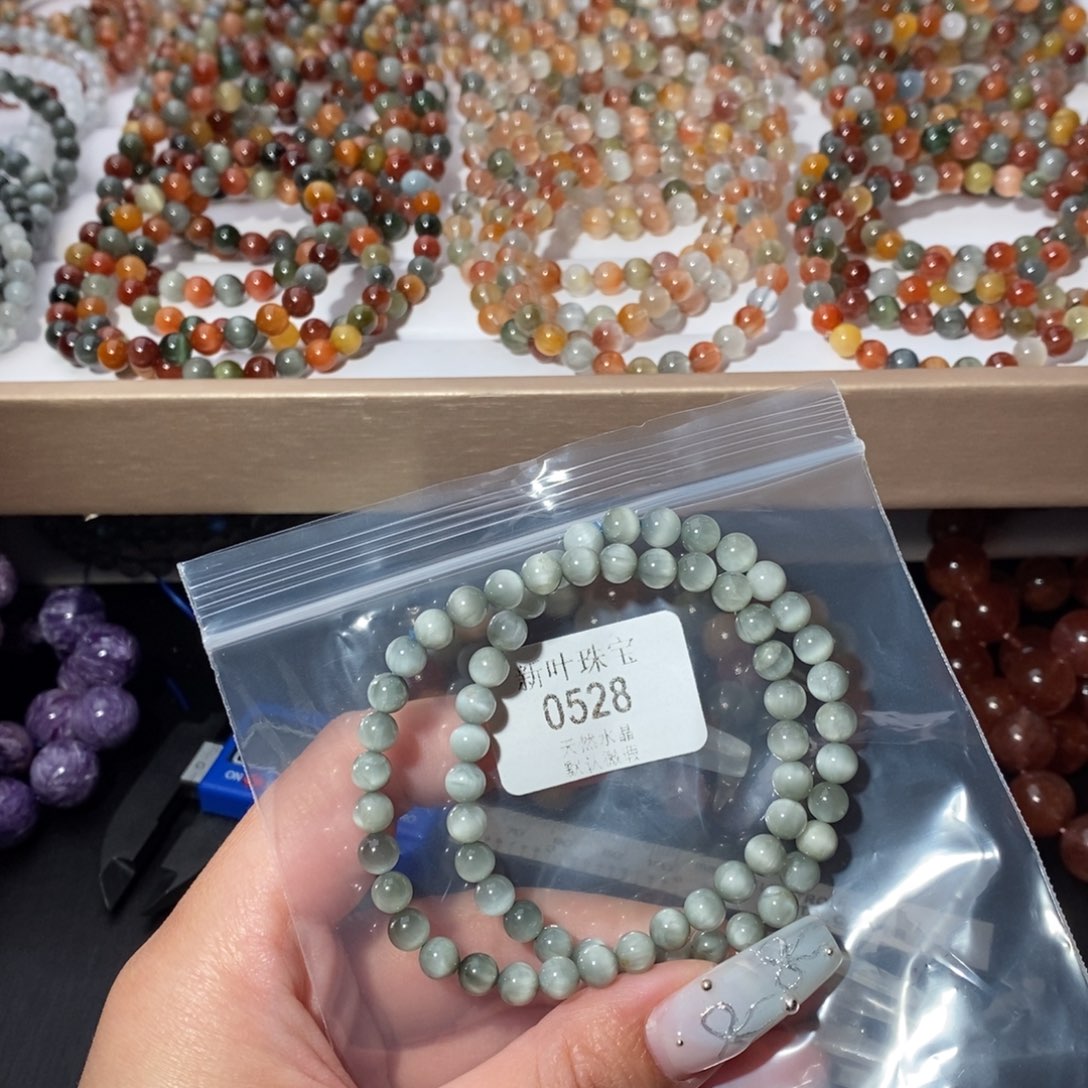 水晶手链未镶嵌我****松手链