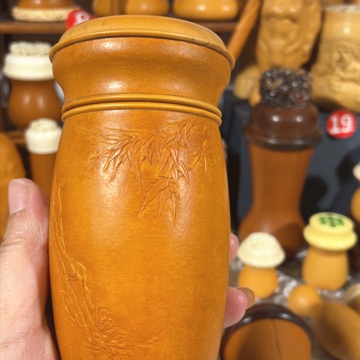 卯***生蝈蝈叫罐压花葫芦