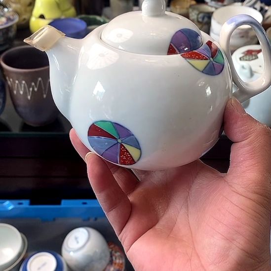    中古物品默认微瑕，谨慎参拍，满18包邮！