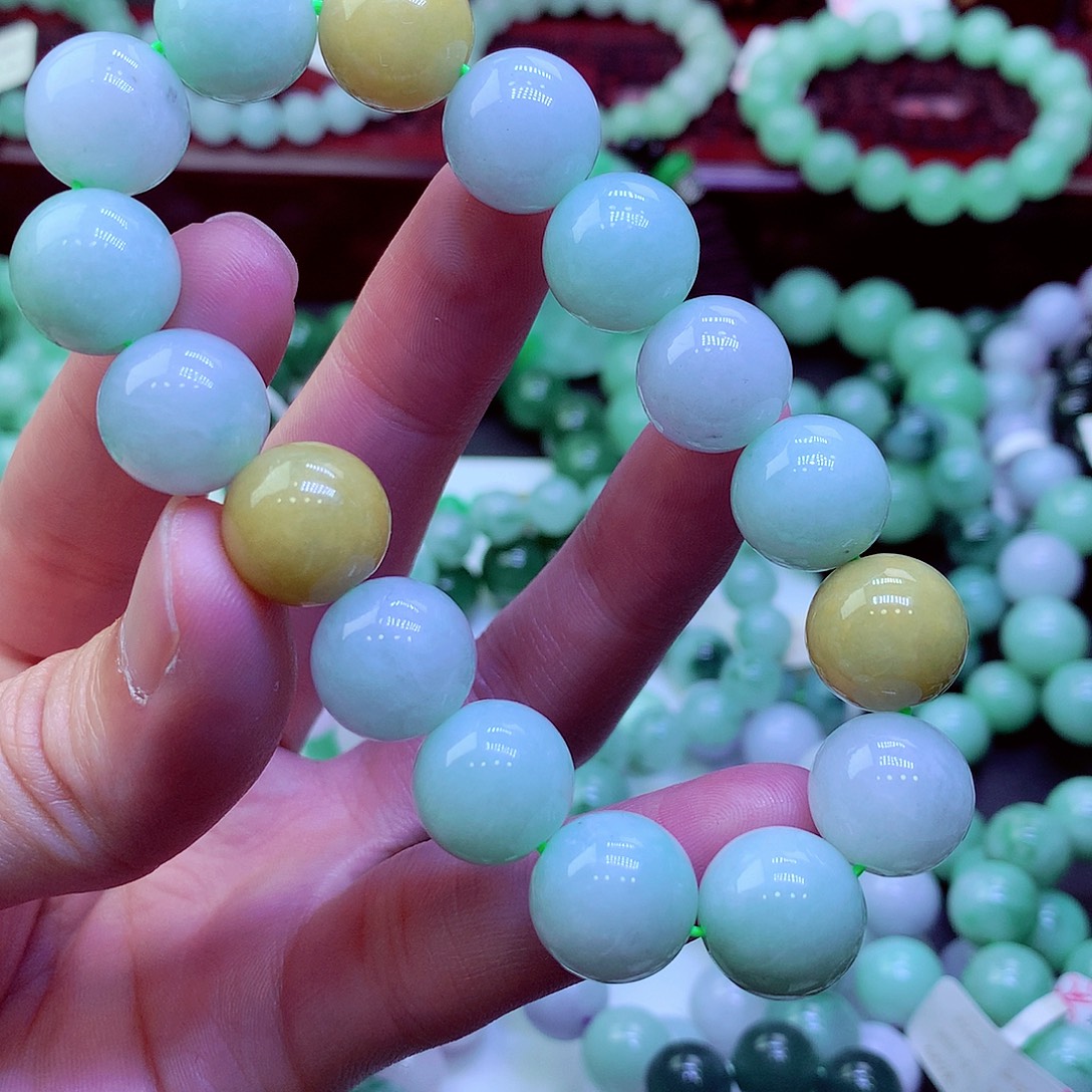 翡翠未镶嵌毛衣链