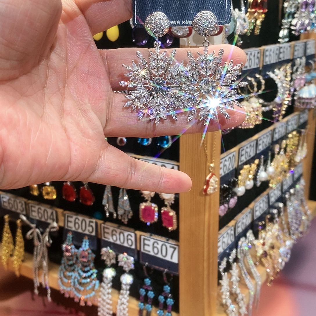 【闪购商品】纯铜925银锆石阳**佳