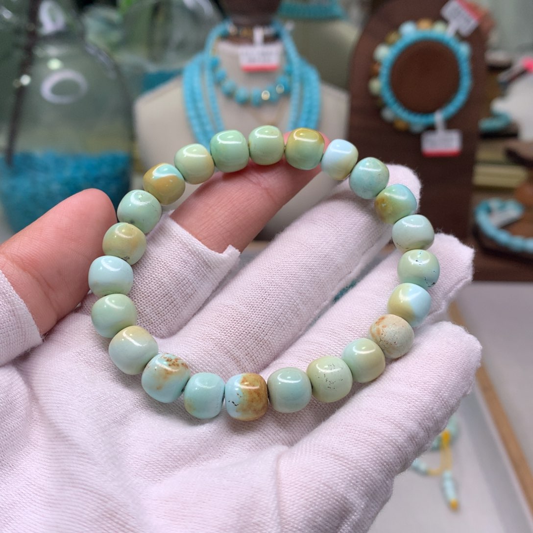 绿松石配饰未镶嵌