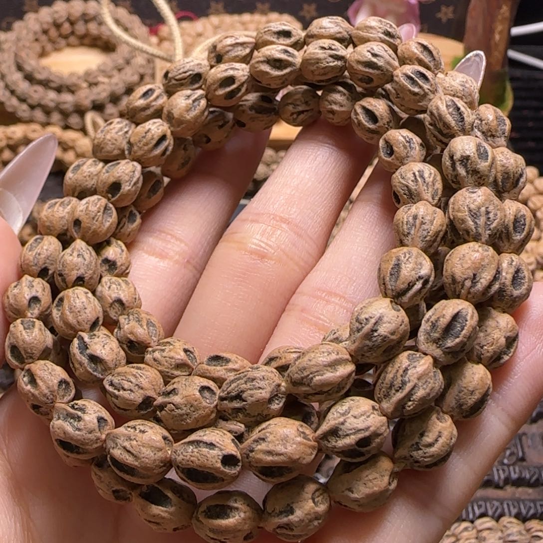 吊坠柏香籽/百香籽毕***斯