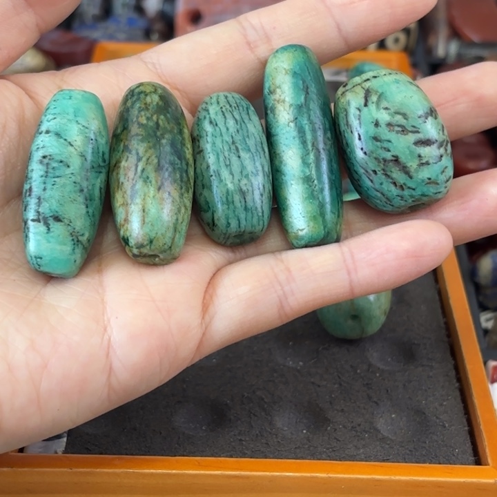 卡***3玛瑙/玉髓未镶嵌颈饰
