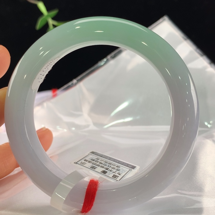 翡翠手镯未镶嵌111-0112