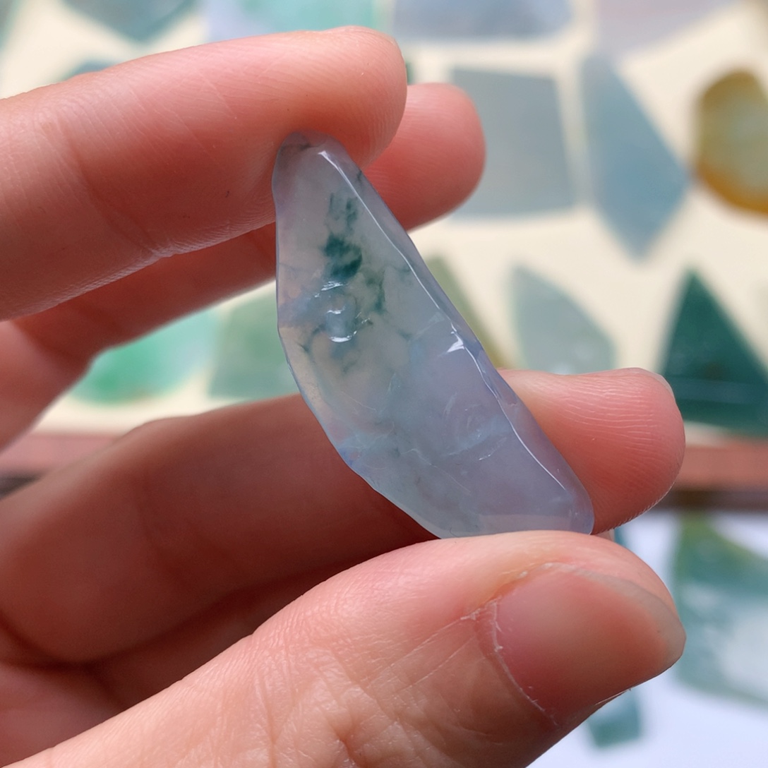 翡翠未镶嵌颈饰天然缅甸翡翠包邮包打孔包绳子