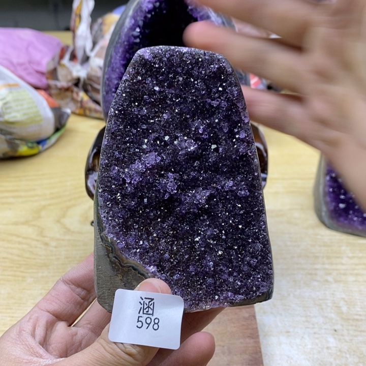 水晶大型摆件（非配饰）未镶嵌