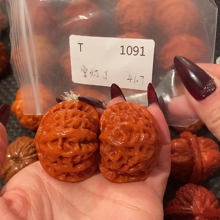 文玩核桃吊坠宫灯41.8