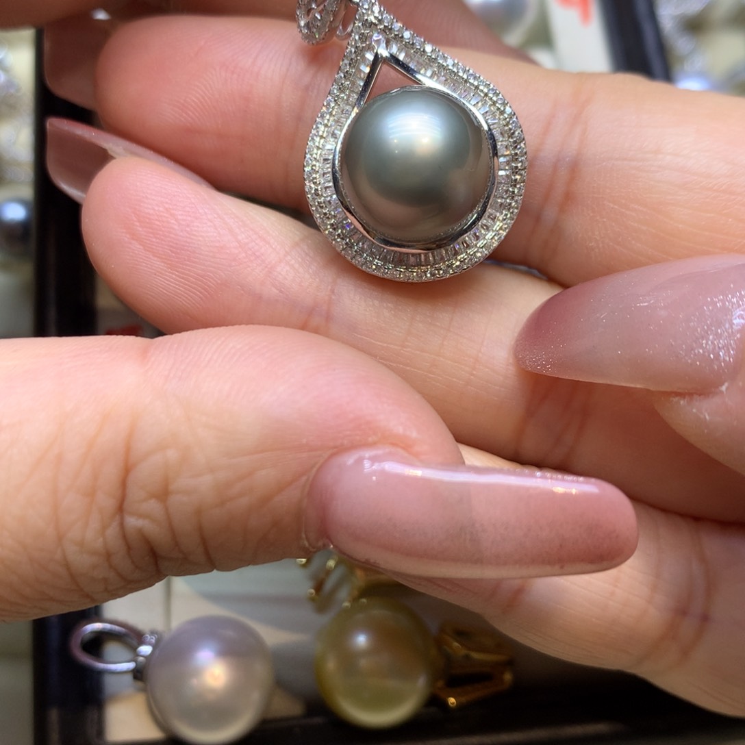 颈饰银S925镶嵌海水珍珠