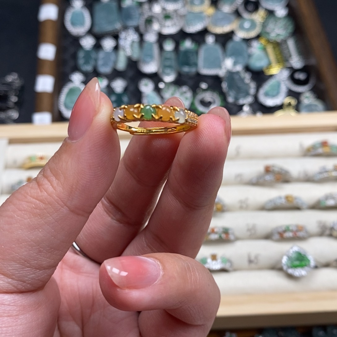 未镶嵌挂件翡翠翡翠