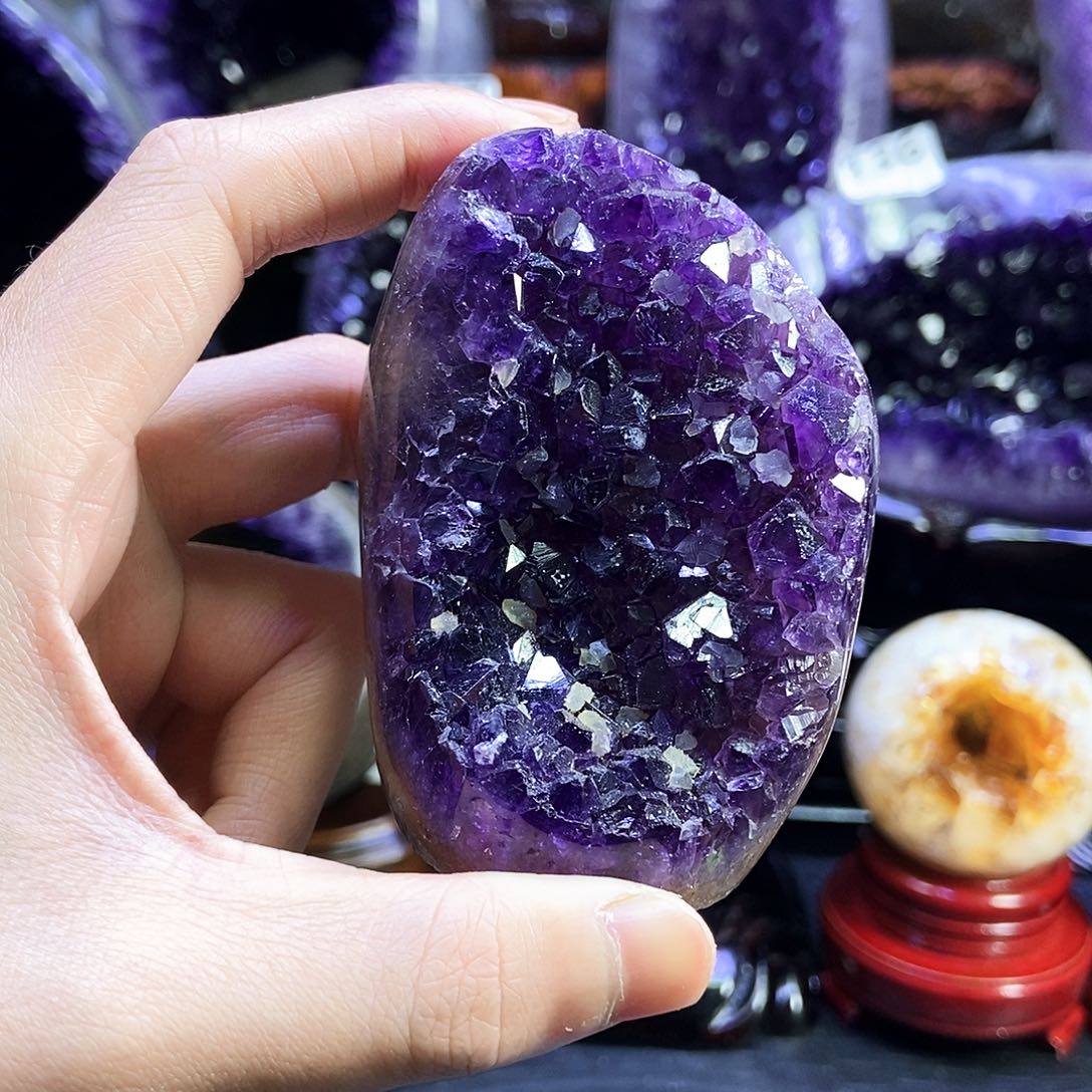 未镶嵌大型摆件（非配饰）紫晶