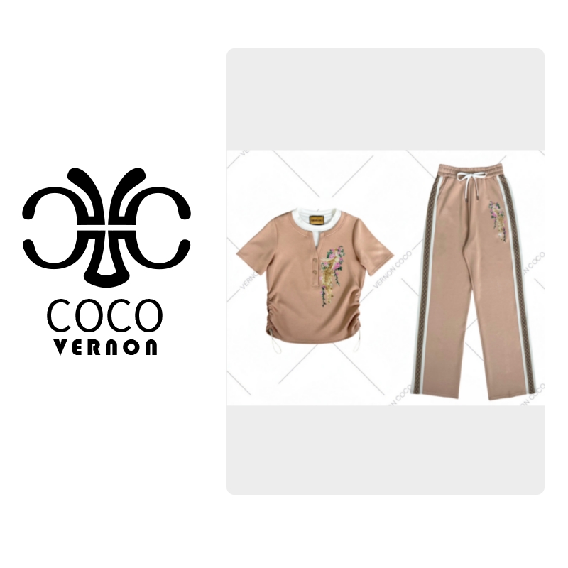 【VERNON COCO】春夏上新圆领减龄显瘦短袖套装杏色