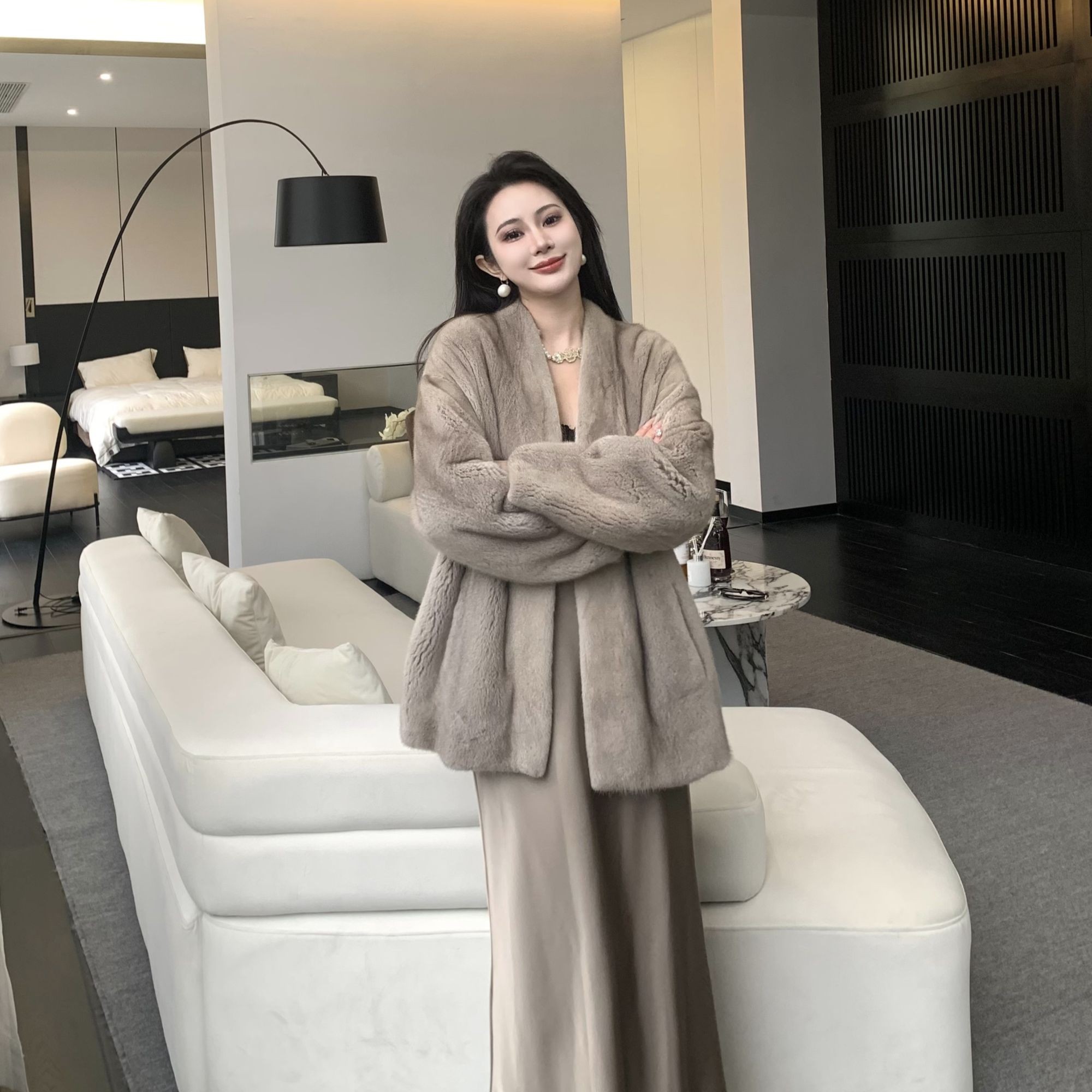 【三只貂】2024冬季新款轻奢进口水貂外套中长款韩版女22248