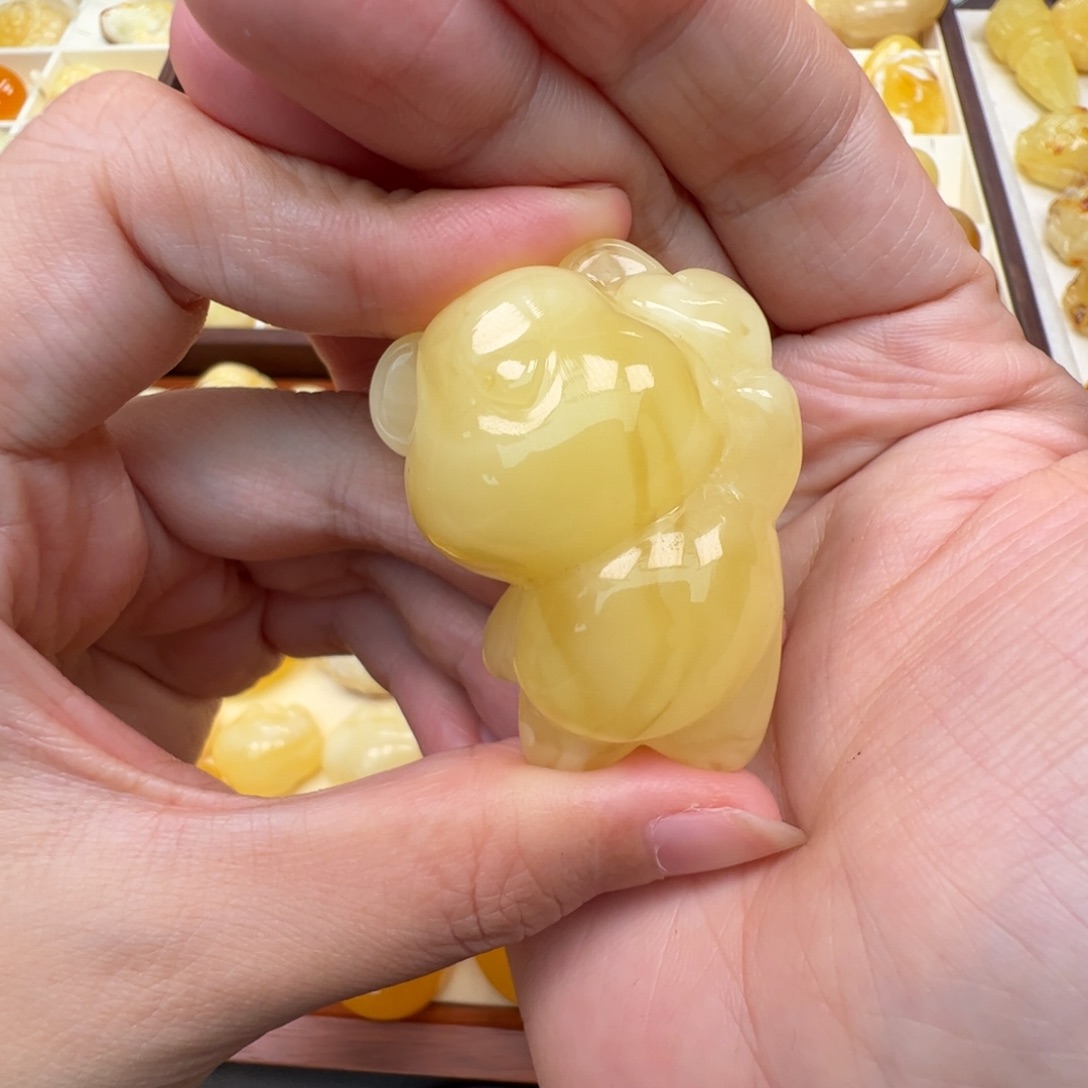 未镶嵌琥珀裸石蜜蜡