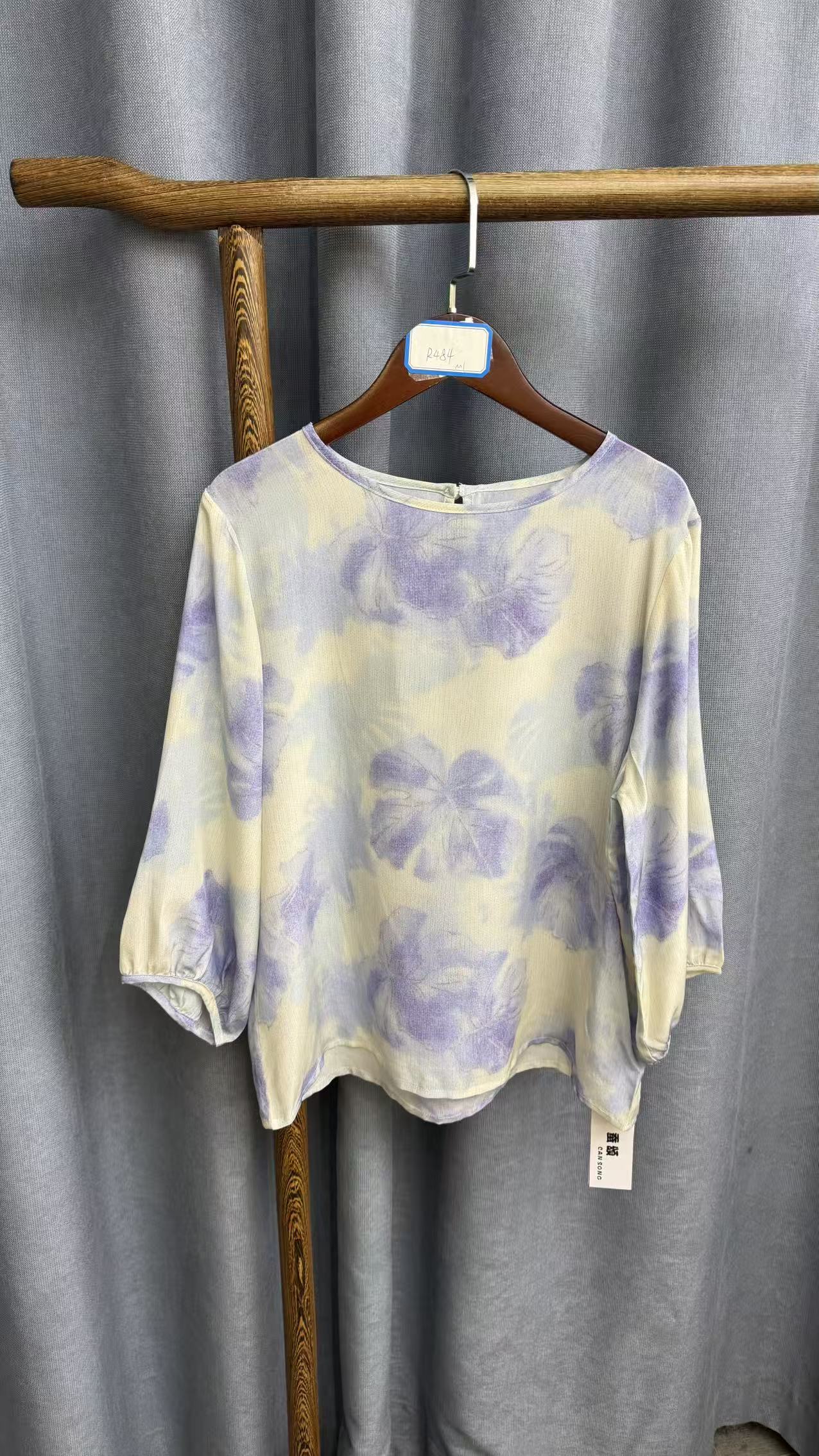 (瑕疵)新款休闲时尚圆领桑蚕丝七分袖上衣女R484